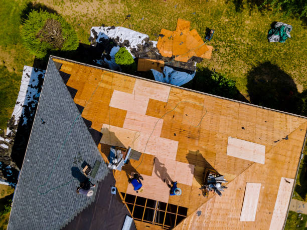 Best Residential Roofing Contractor  in Howards Grove, WI