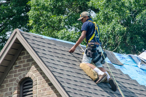 Best Residential Roofing Contractor  in Howards Grove, WI